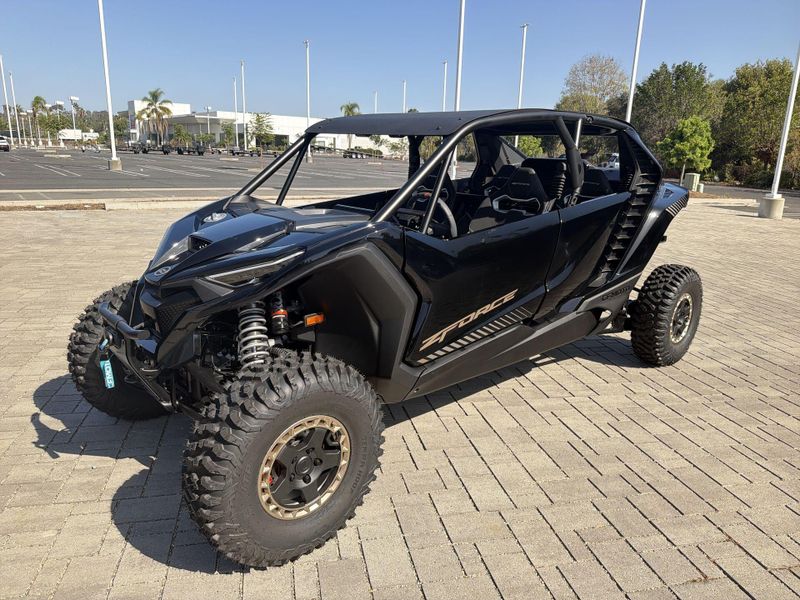 New 2027 CFMOTO ZFORCE Z10-4 Image 13