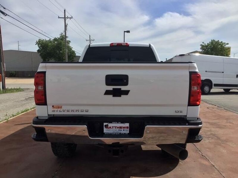 2017 Chevrolet Silverado 2500HD LTZImage 4