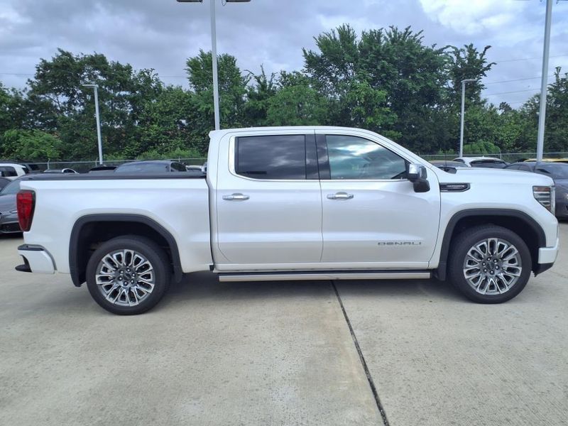 2024 GMC Sierra 1500 Denali UltimateImage 11
