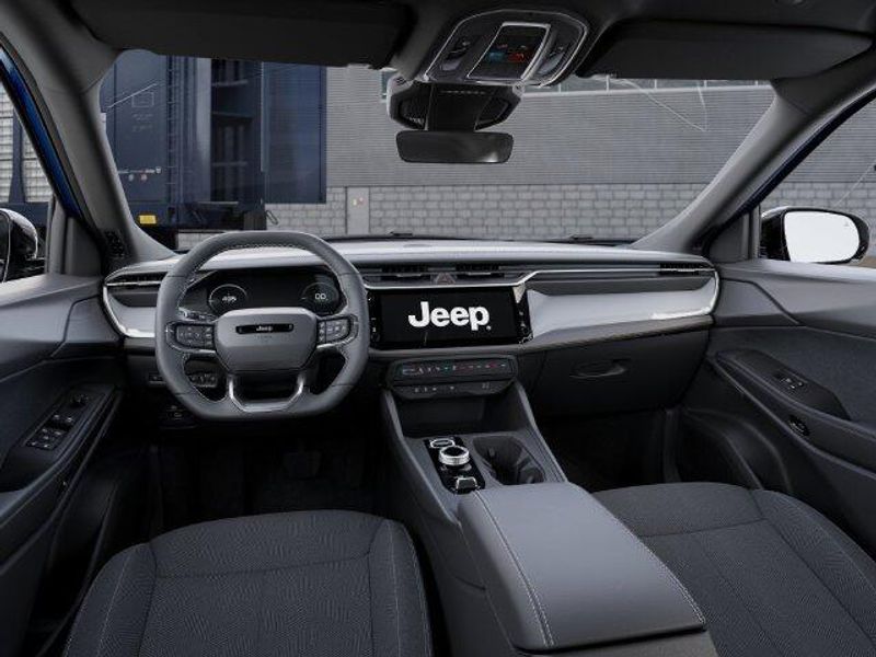 New 2026 Jeep Cherokee Laredo 4x4Image 14