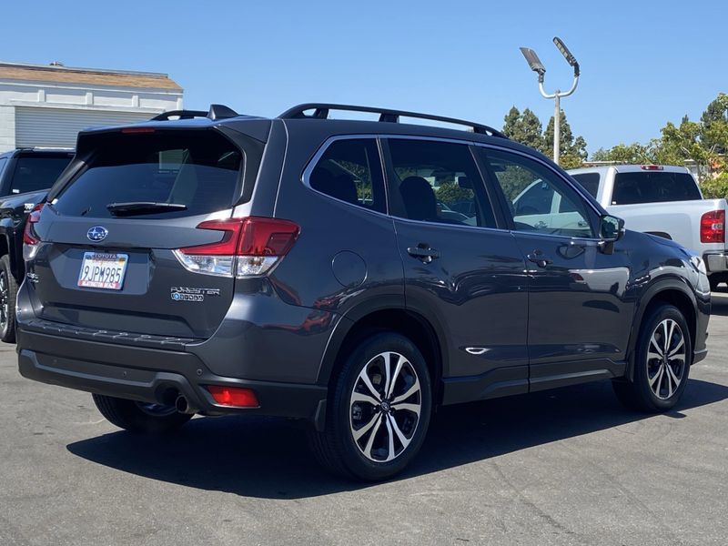 2023 Subaru Forester LimitedImage 4