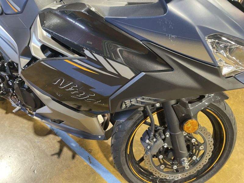 Used 2023 Kawasaki NINJA 400 Image 24
