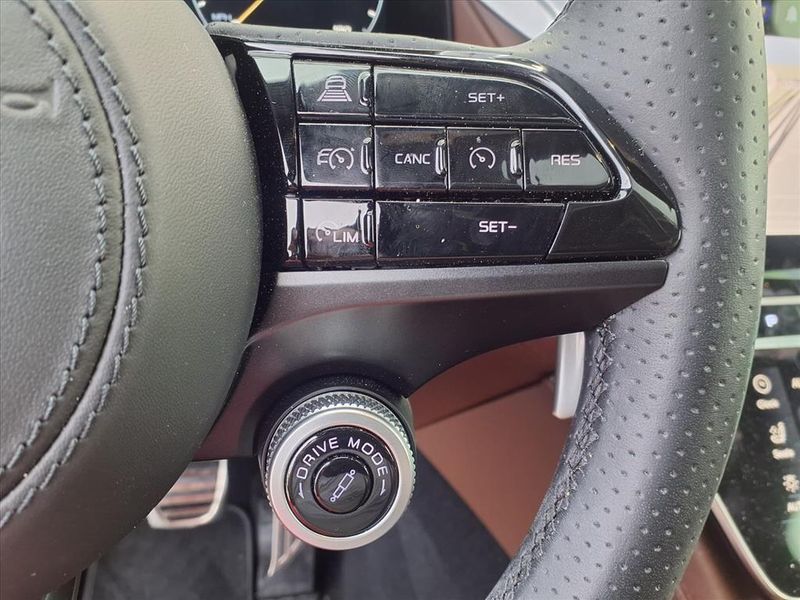 New 2026 Maserati Grecale ModenaImage 19