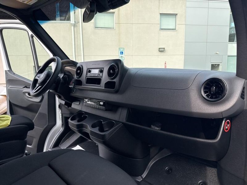 2019 Freightliner Sprinter 2500 
