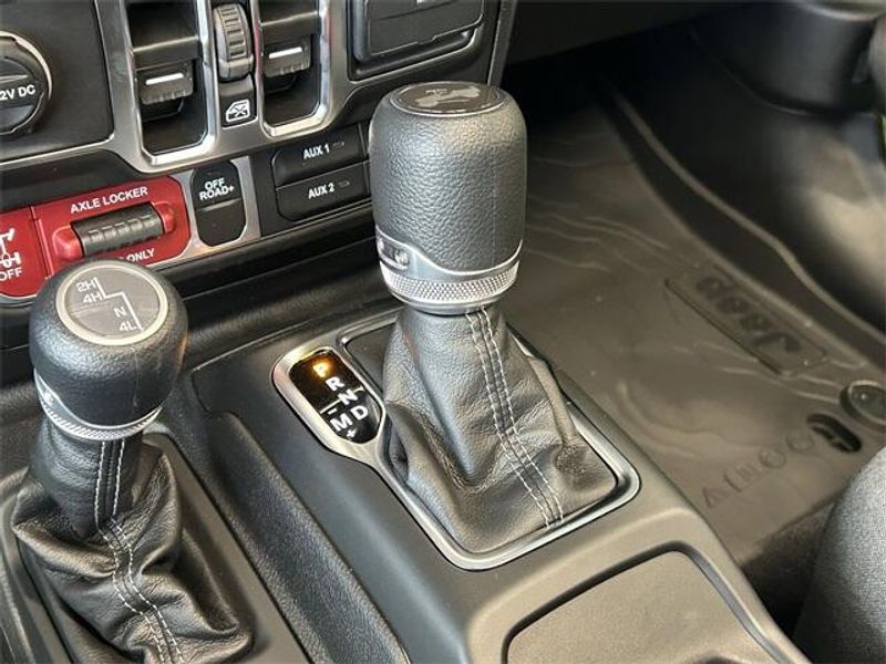 New 2025 Jeep Wrangler 4-door WillysImage 19