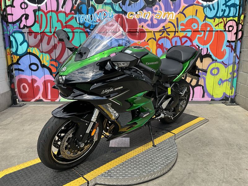 2023 Kawasaki ZX1002RPFNLImage 8