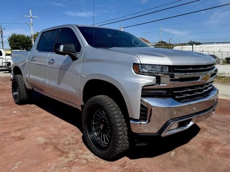 Used 2020 Chevrolet Silverado 1500 LTZImage 3