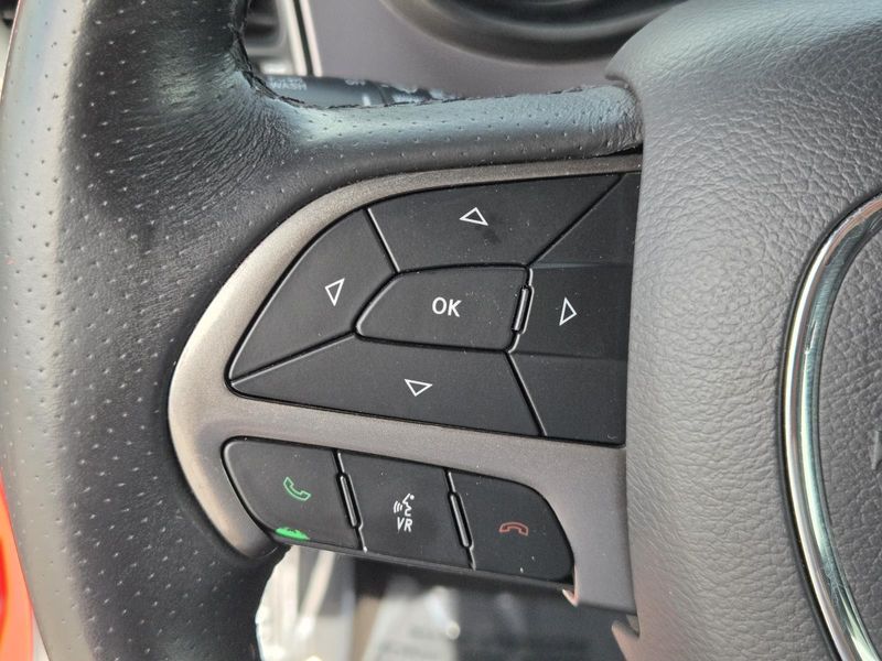 Used 2019 Dodge Challenger SXT RWD