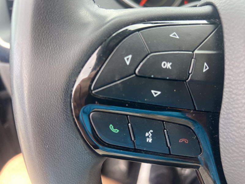 Used 2023 Jeep Cherokee Altitude LuxImage 39