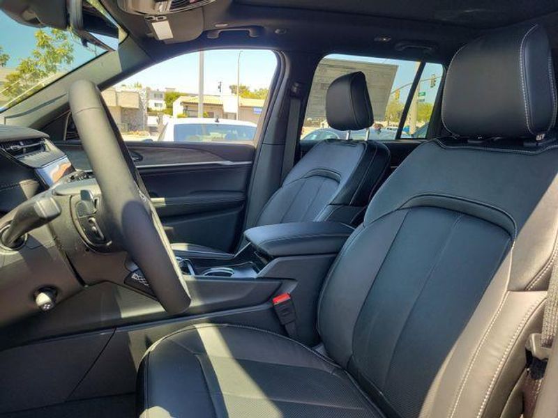 New 2026 Jeep Grand Cherokee Limited Reserve 4x4
