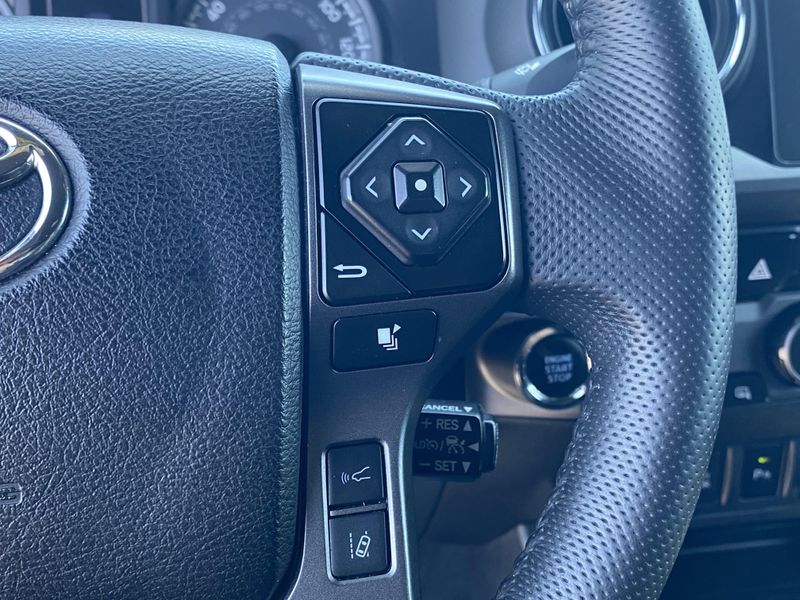 Used 2022 Toyota Tacoma TRD Off-RoadImage 27