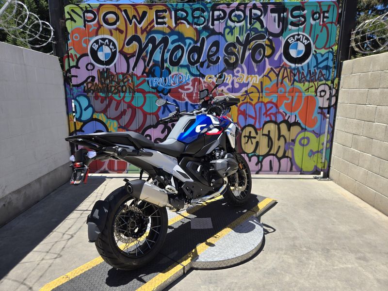New 2025 BMW R 1300 GS Image 6
