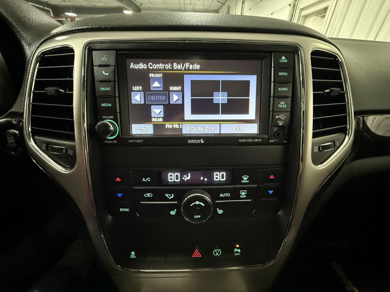 Used 2013 Jeep Grand Cherokee LaredoImage 33