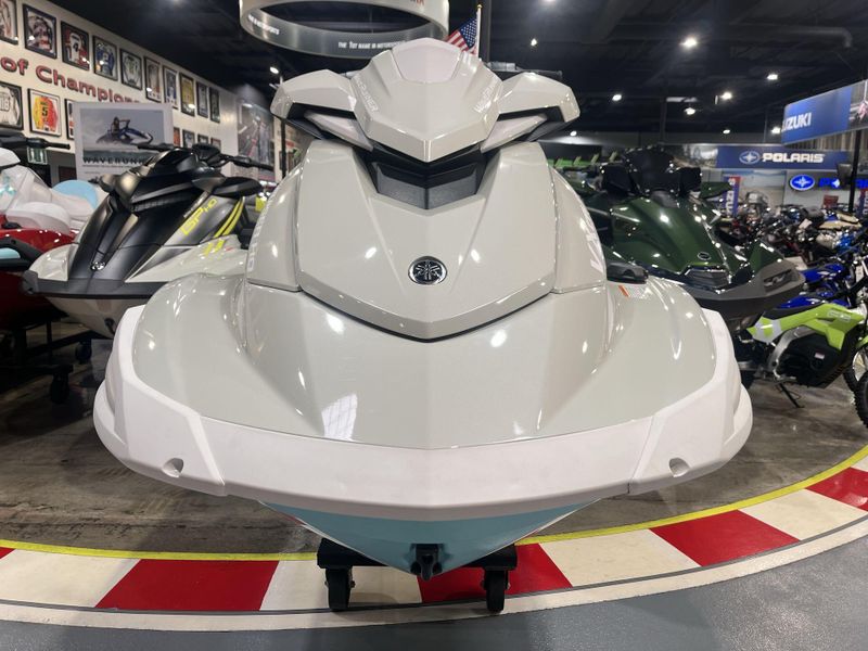 New 2025 Yamaha VX CRUISER HO Image 16