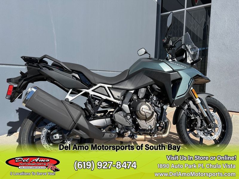 2024 Suzuki DL800RQM4  in a GREEN exterior color. Del Amo Motorsports of South Bay (619) 547-1937 delamomotorsports.com 