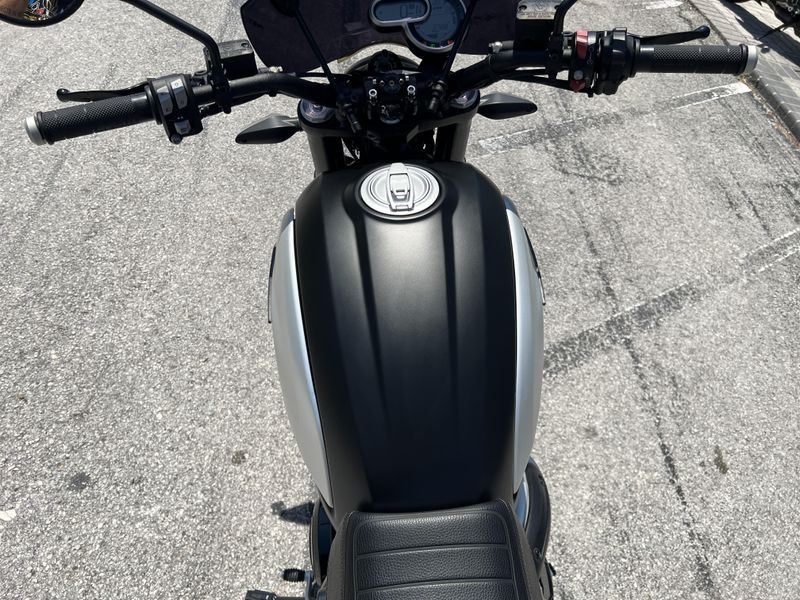 2023 Ducati Scrambler 1100 Dark Pro 
