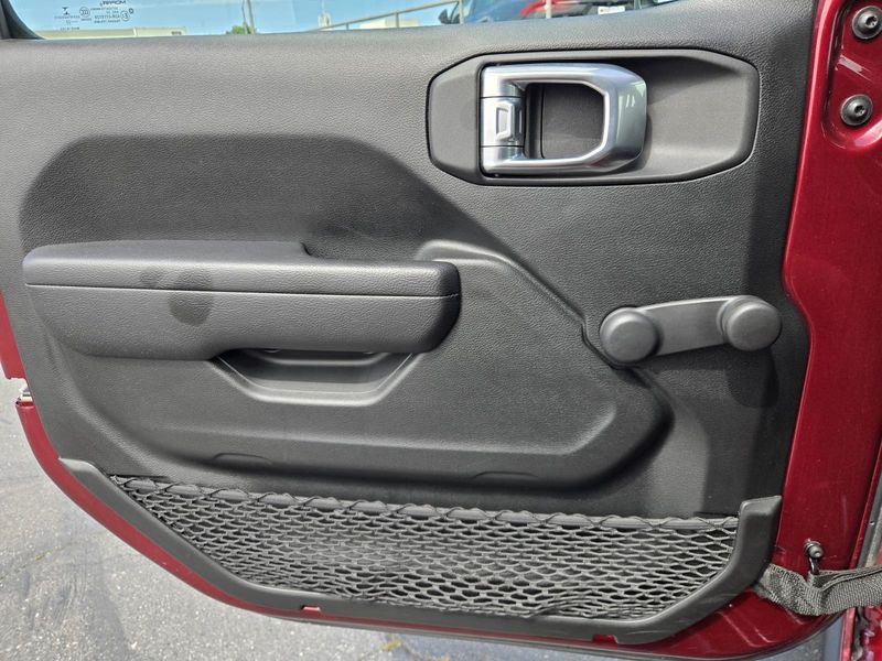 Used 2022 Jeep Wrangler Unlimited Sport 4x4
