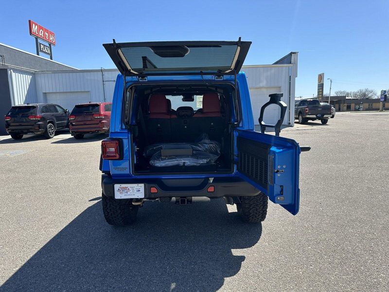 2024 Jeep Wrangler Rubicon 392Image 11