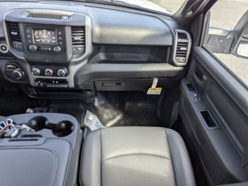 2024 RAM 2500 Tradesman Crew Cab 4x4 6