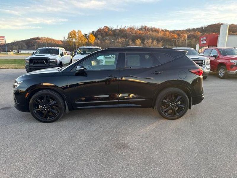 2020 Chevrolet Blazer RS photo 2