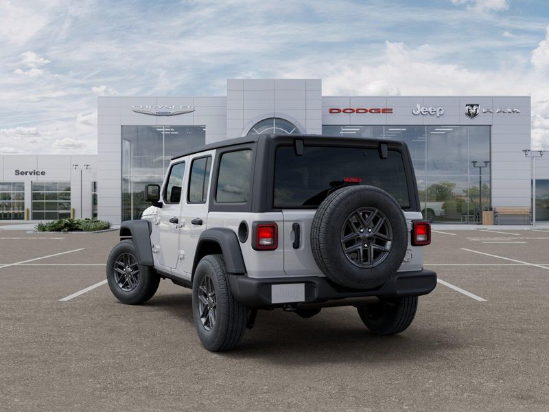 New 2026 Jeep Wrangler 4-door Sport SImage 31