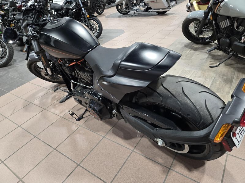 USED 2019 HARLEY SOFTAIL FXDR 114 Image 13