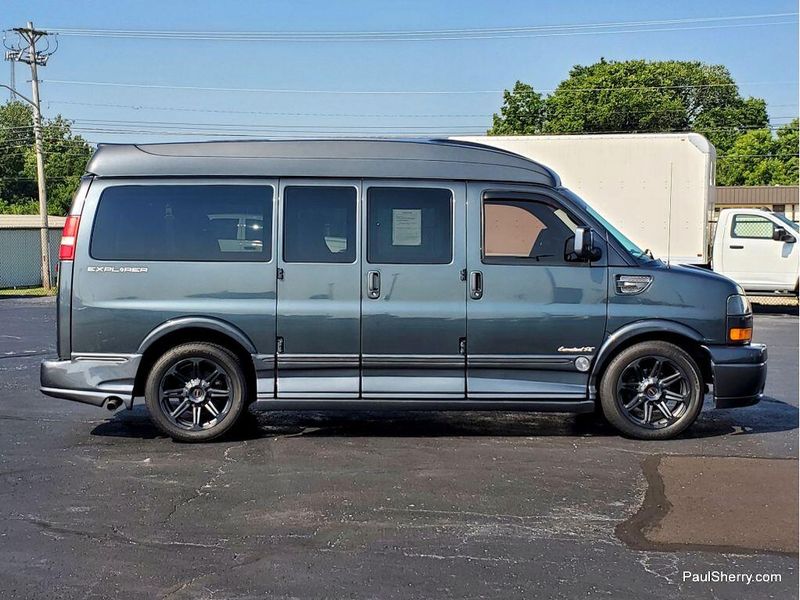 Used 2015 GMC Savana 2500 Image 21