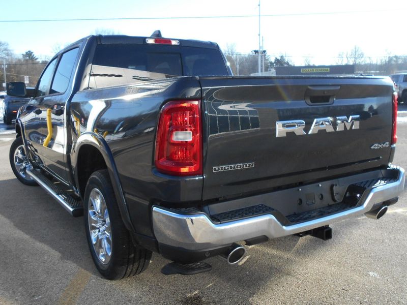 2025 RAM 1500 Big Horn Crew Cab 4x4 5