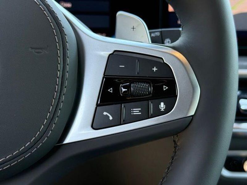 New 2026 BMW X7 xDrive40iImage 23