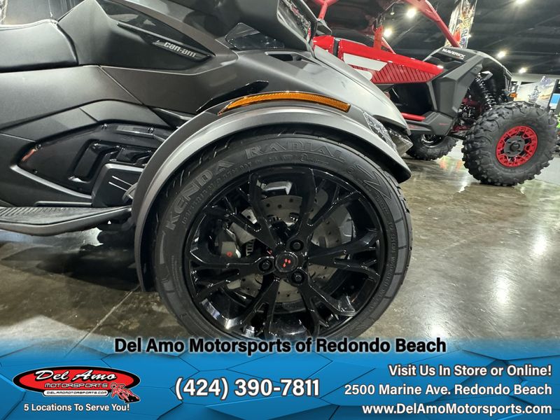 2024 Can-Am SPYDER RT LIMITED (SE6)Image 10