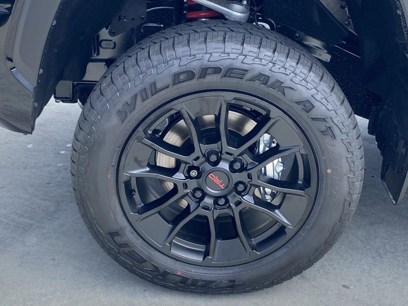 2025 Toyota Tundra LimitedImage 8