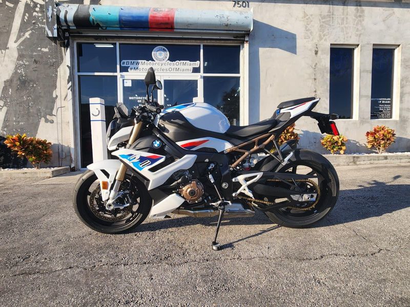 Used 2023 BMW S 1000 R Image 5