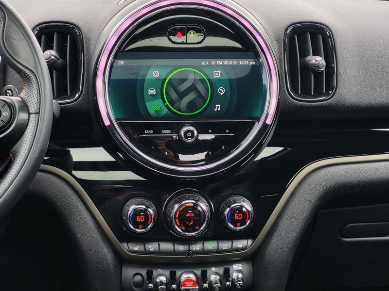 2021 MINI Countryman ClassicImage 31