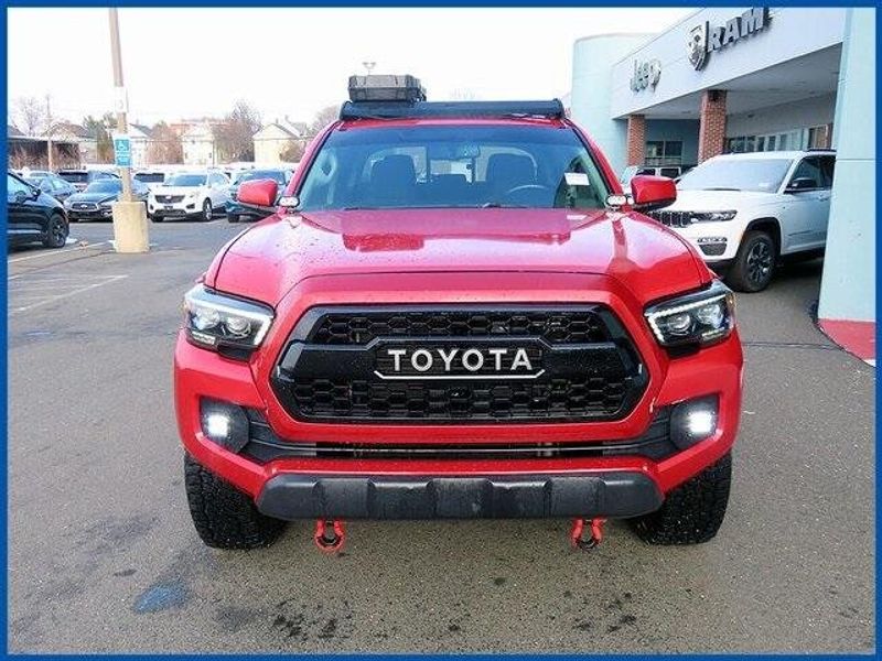 2017 Toyota Tacoma SRImage 2