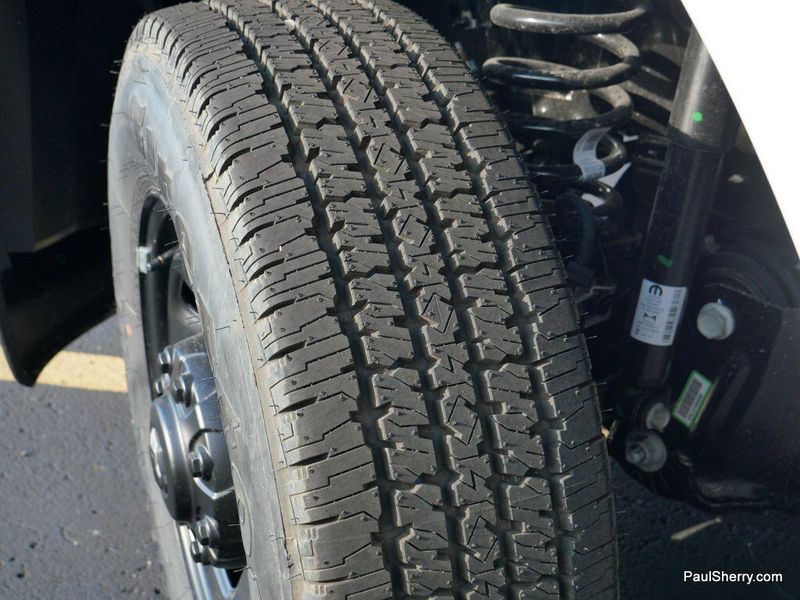 New 2026 RAM 2500 Tradesman Regular Cab 4x4 8' Box