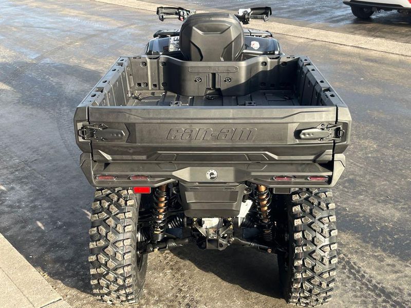 New 2026 Can-Am OUTLANDER MAX 6X6 BACKCOUNTRY 1000R 