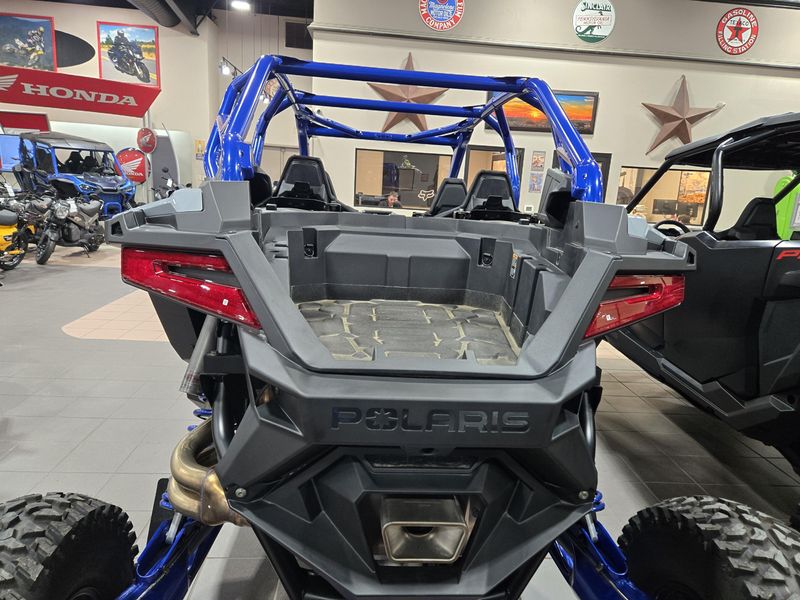 2025 Polaris RZR PRO R 4 SPORT STORM GRAY Image 10