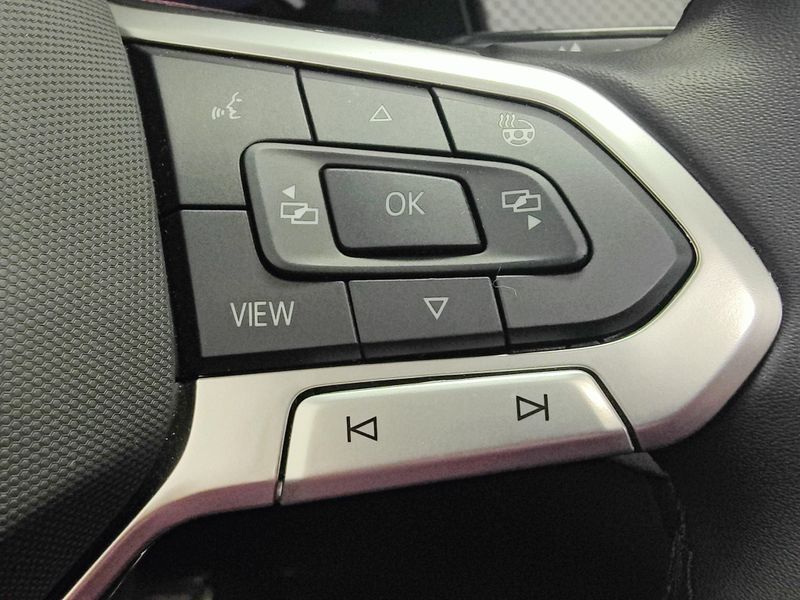 Used 2025 Volkswagen Atlas Peak Edition AWD w/SunroofImage 34