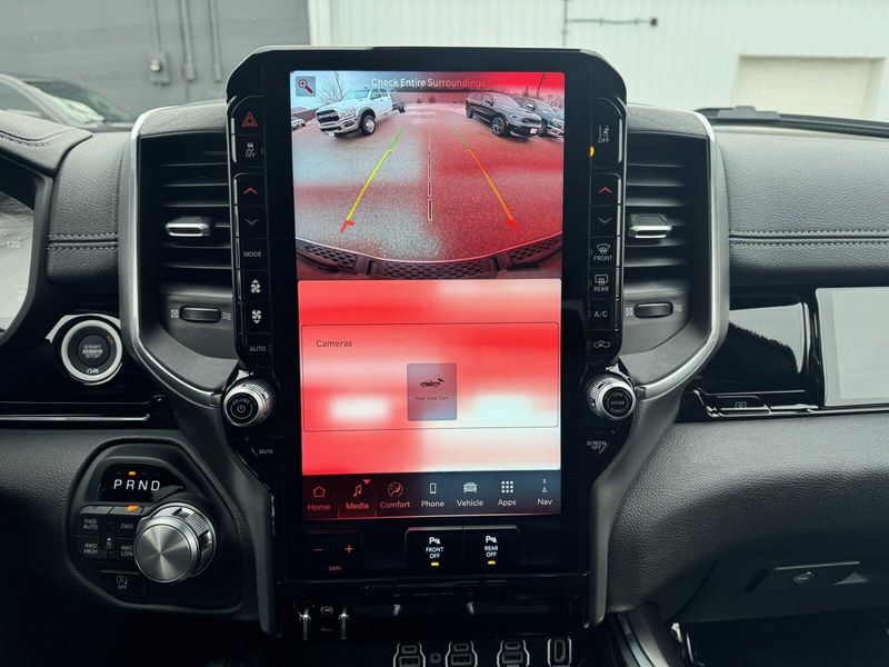 2025 RAM 1500 LaramieImage 23