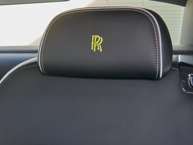 New 2026 Rolls-Royce Spectre Image 22