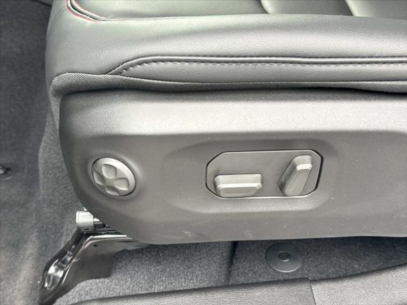 New 2026 Jeep Wrangler 4-door Rubicon X