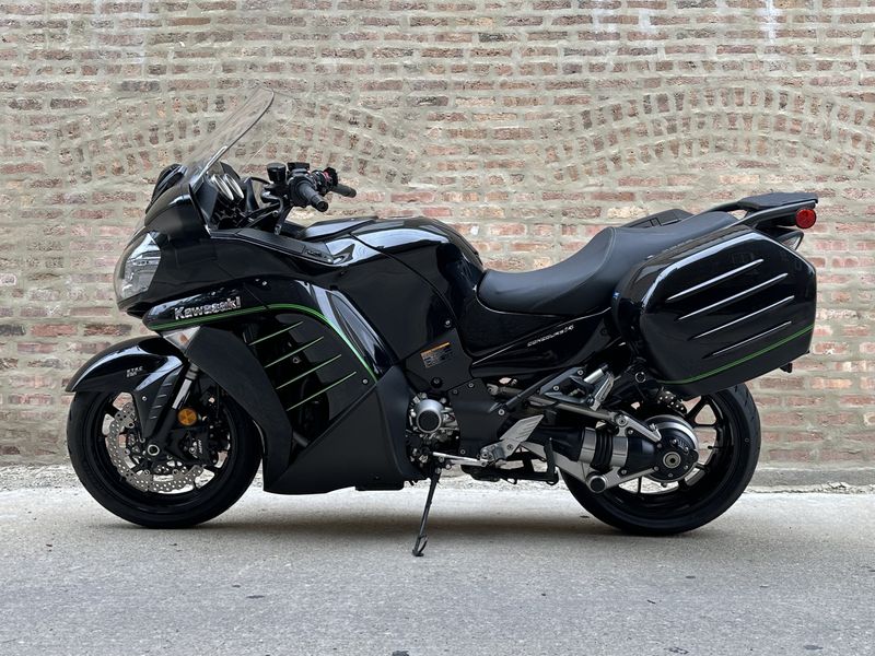 2016 Kawasaki Concours 14 ABS  Image 2