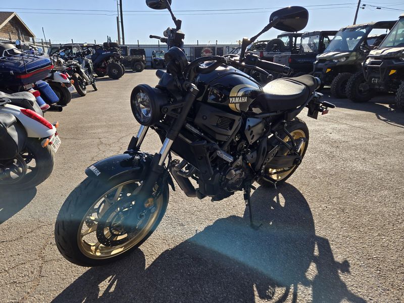 USED 2022 YAMAHA XSR700 Image 3