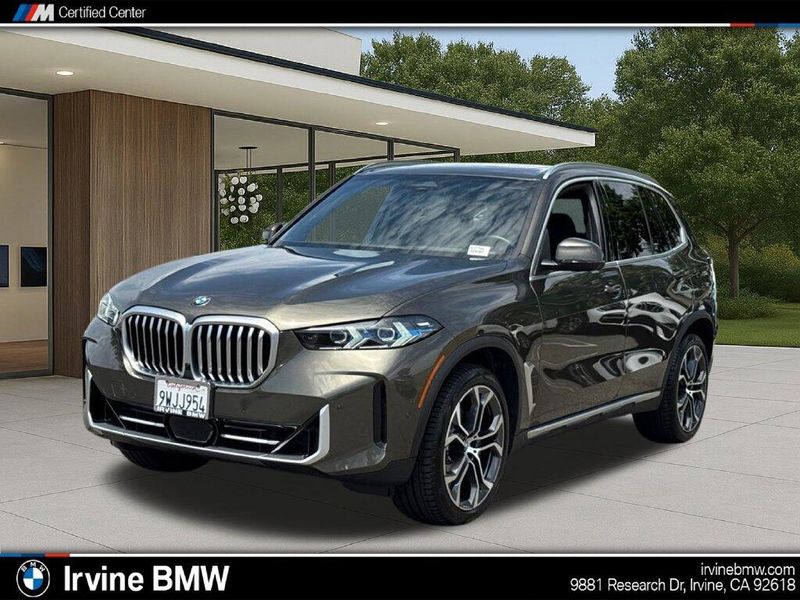Used 2026 BMW X5 sDrive40iImage 1