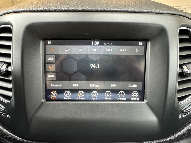 2020 Jeep Compass LatitudeImage 4