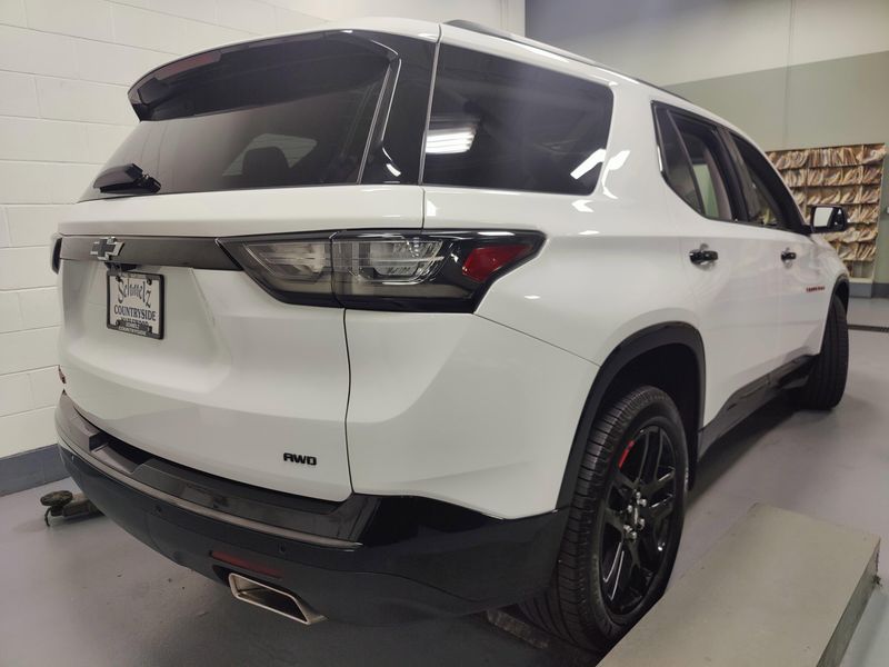 2021 Chevrolet Traverse Premier High Country photo 14
