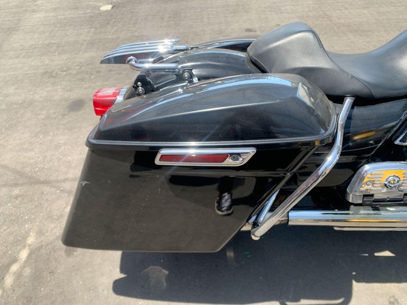 Used 2014 Harley-Davidson Electra Glide Ultra Limited Image 14