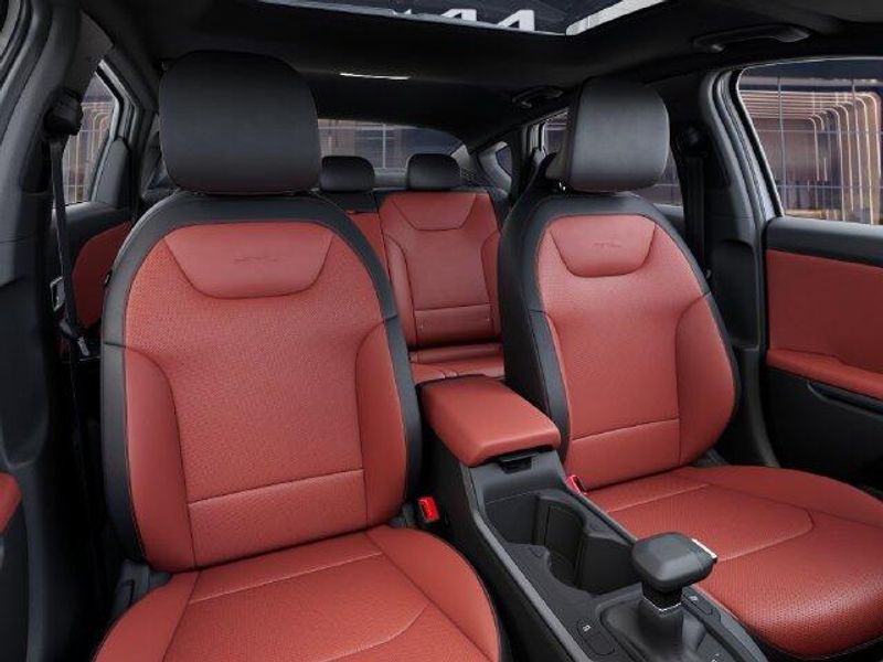 New 2027 Kia K4 GT-LineImage 16