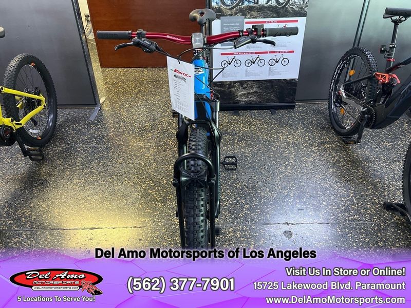 2021 FANTIC XTF-1.5 LG  in a BLUE exterior color. Del Amo Motorsports of Los Angeles (562) 262-9181 delamomotorsports.com 