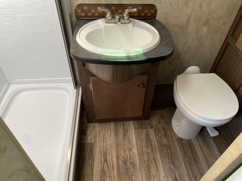 Used 2019 NASH M-24 Image 13